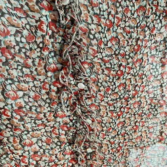 Flower patterned top - Picture 2 of 4